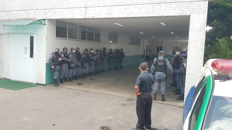 Justiça quer vacinação de policiais no Amazonas assim que possível