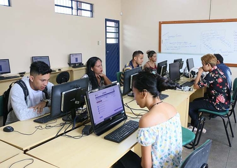 Provão eletrônico gratuito beneficia 19 mil pessoas no Amazonas