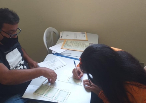 Detentos recebem ação de emissão de RG em Manaus