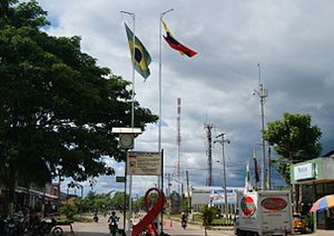 Cidades do  Amazonas estão abandonadas pelo governo estadual, diz deputado