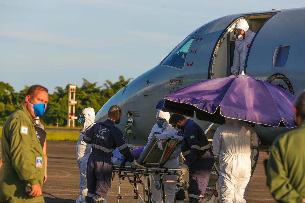 15 pacientes de Manaus foram transferidos para João Pessoa neste domingo