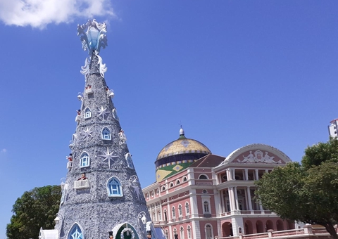 Governo do Amazonas gasta R$ 2 milhões em decoração natalina sem licitação 