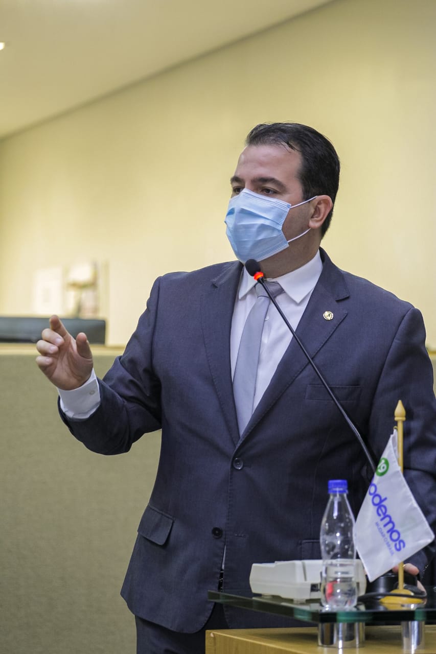 Wilker pede abertura de CPI para apurar desvios em hospitais do Amazonas