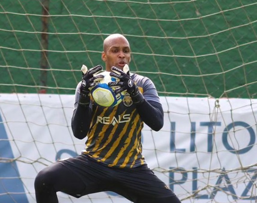 Amazonas enfrenta o Santos na Vila Belmiro neste sábado 