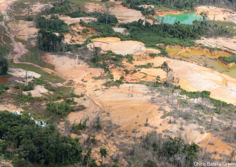 Indígenas fazem protestos contra legalização do garimpo