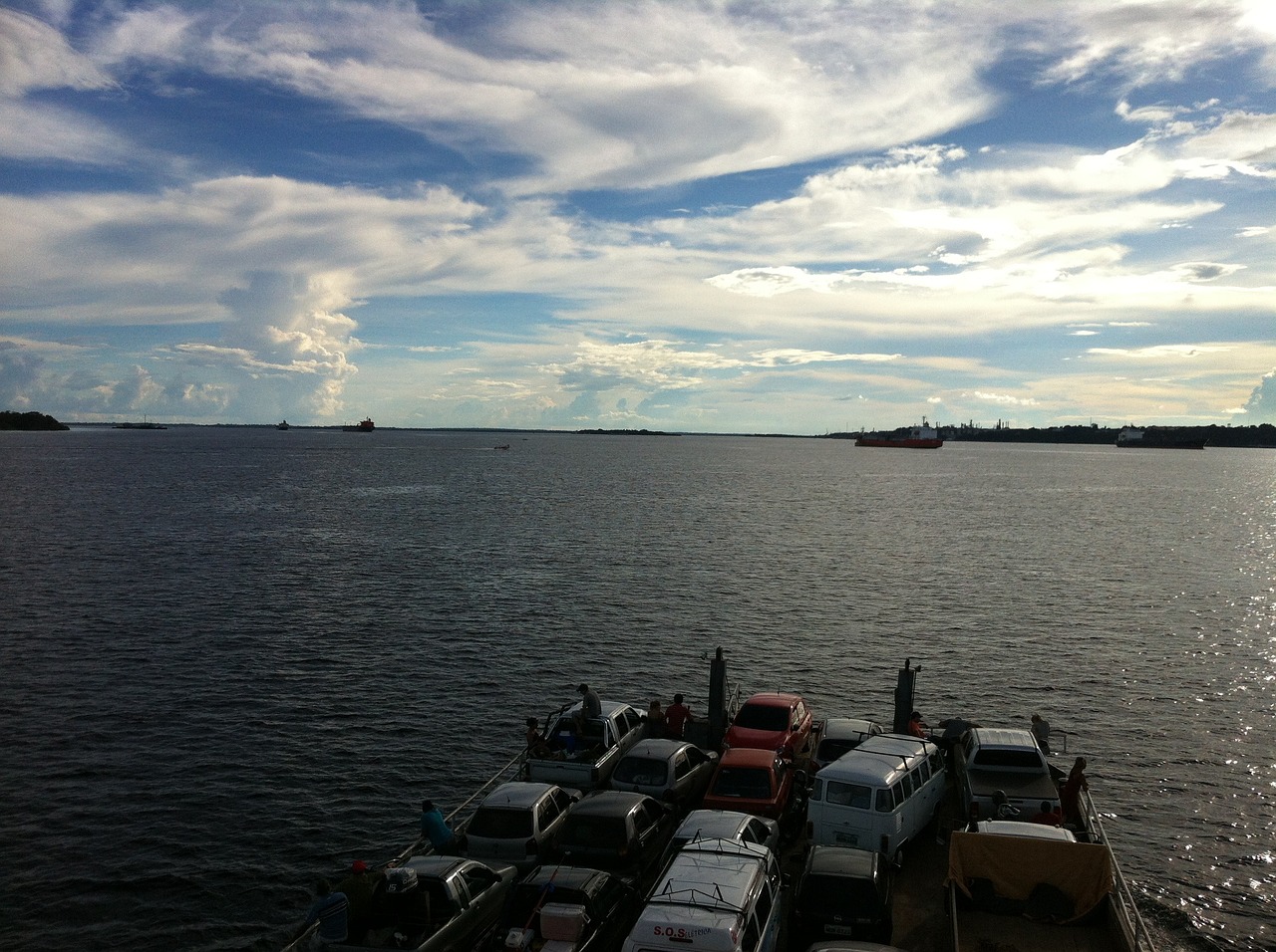 Rio Negro subiu mais de 1 metro em fevereiro