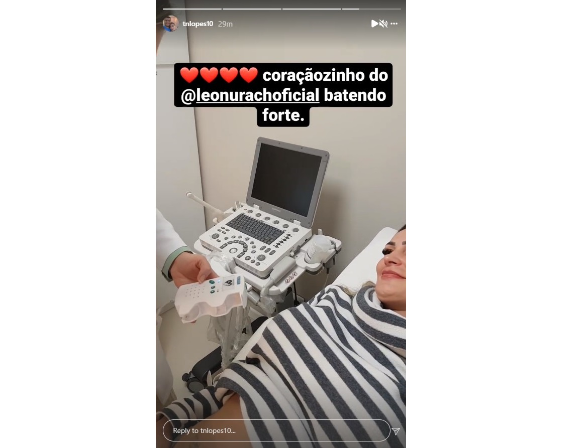 Grávidos, Andressa Urach e marido se emocionam em pré-natal: ‘coraçãozinho batendo forte’