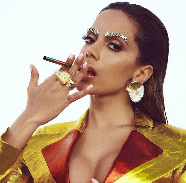 Anitta será 1ª brasileira a fazer performance no MTV VMA; evento acontece hoje, veja as atrações