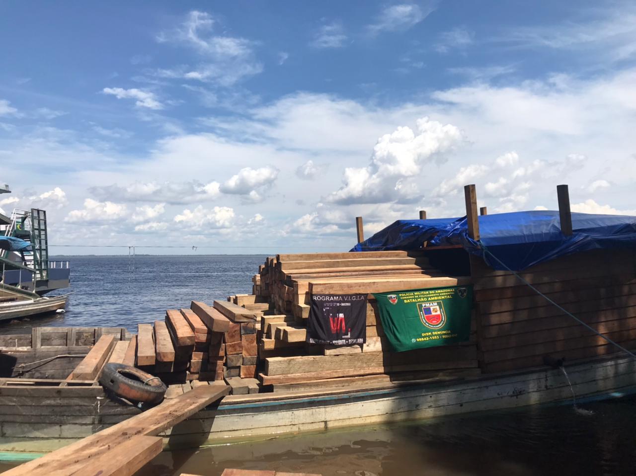 Madeira ilegal avaliada em R$ 300 mil é apreendida no Amazonas