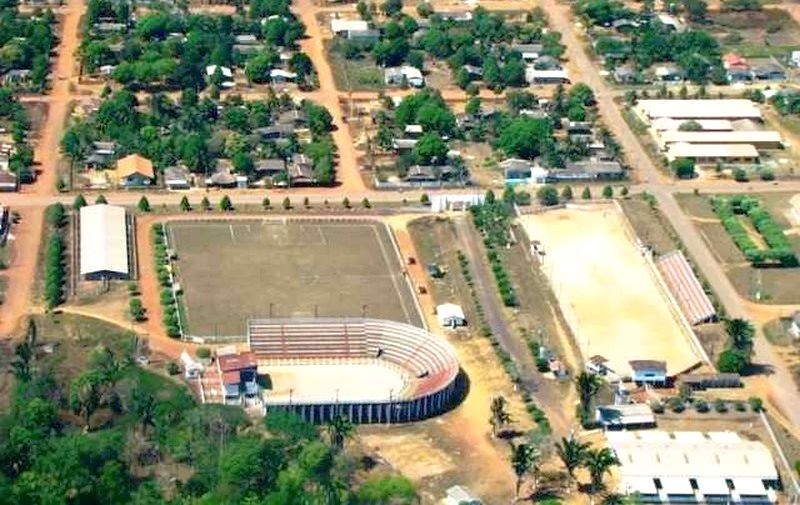 Escola com duas salas sai por R$ 445 mil em Apuí
