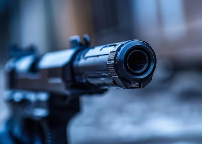 Atirador invade aniversário infantil, mata quatro pessoas e fere outras 10