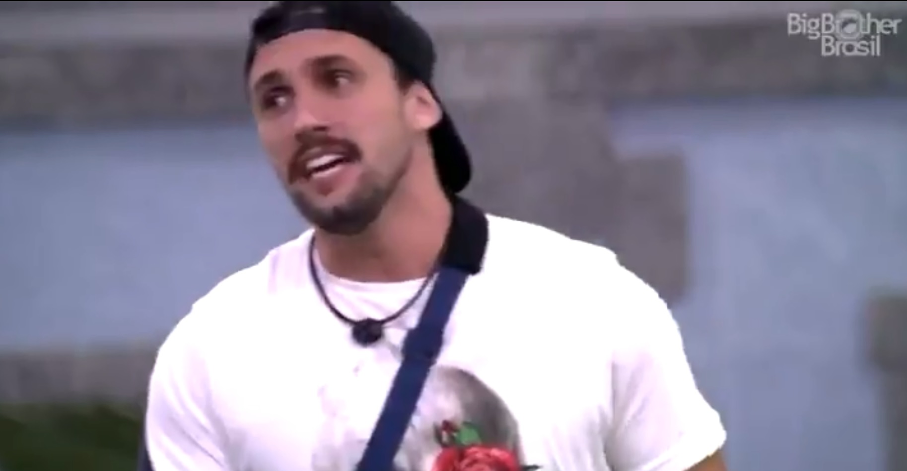 Em noite de eliminação, Arthur pede: ‘me chama de Projota Jr’  