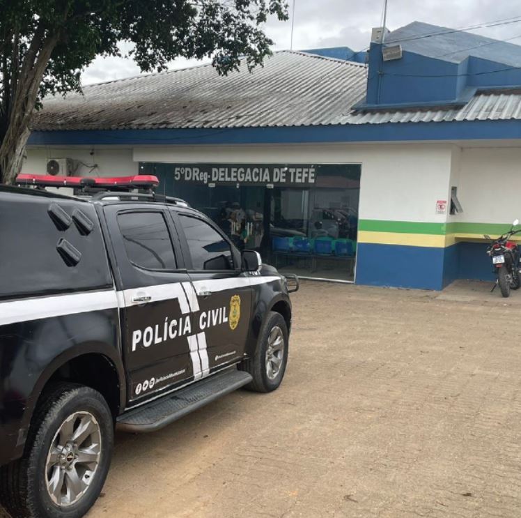 Padrasto é preso por estuprar enteada dentro de lixão em Tefé