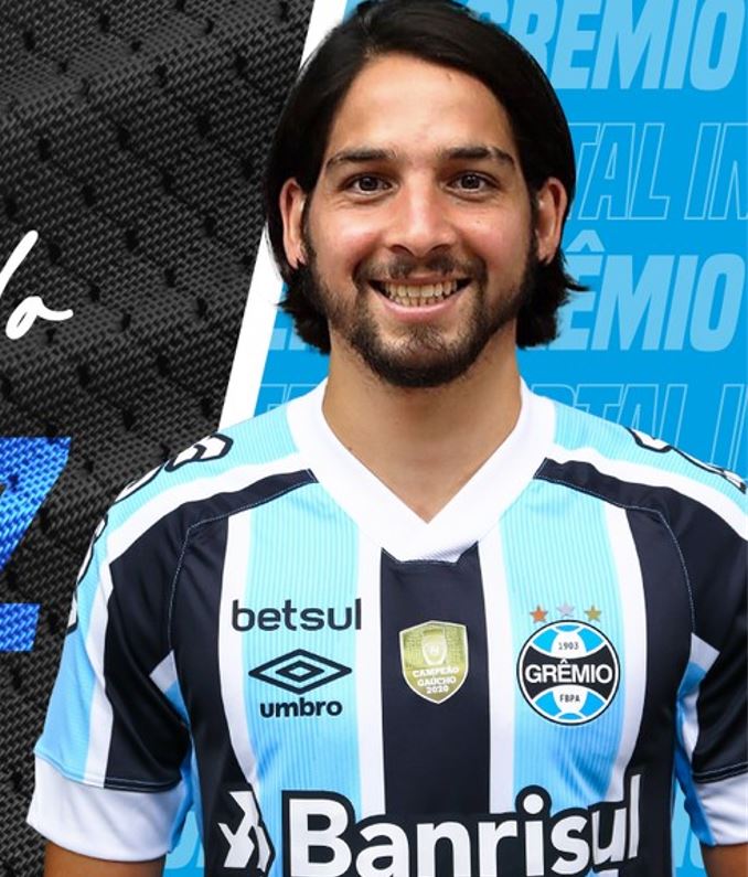 Argentino Martín Benítez fecha com o Grêmio