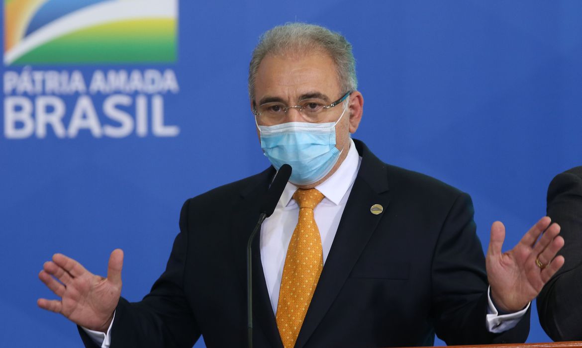 Queiroga afirma que vacina é esperança para o fim da pandemia da Covid-19