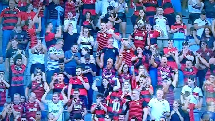 Santos recebe o Flamengo em partida sem torcida por decisão do STJD