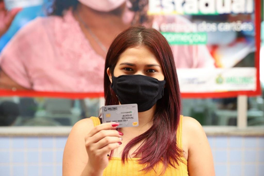 Governo paga 1ª parcela do Auxílio Estadual Permanente de 2023 no Amazonas