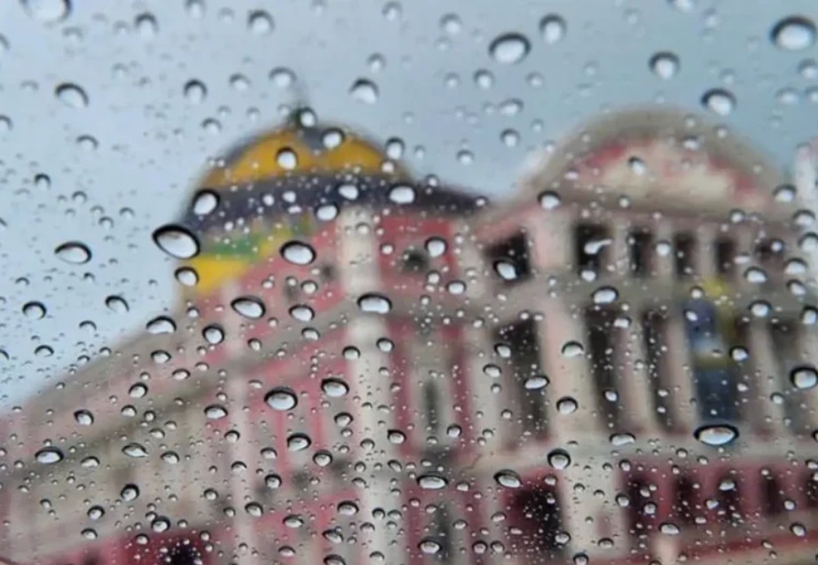 Manaus registra chuva intensa e alerta de tempestades é emitido para o interior