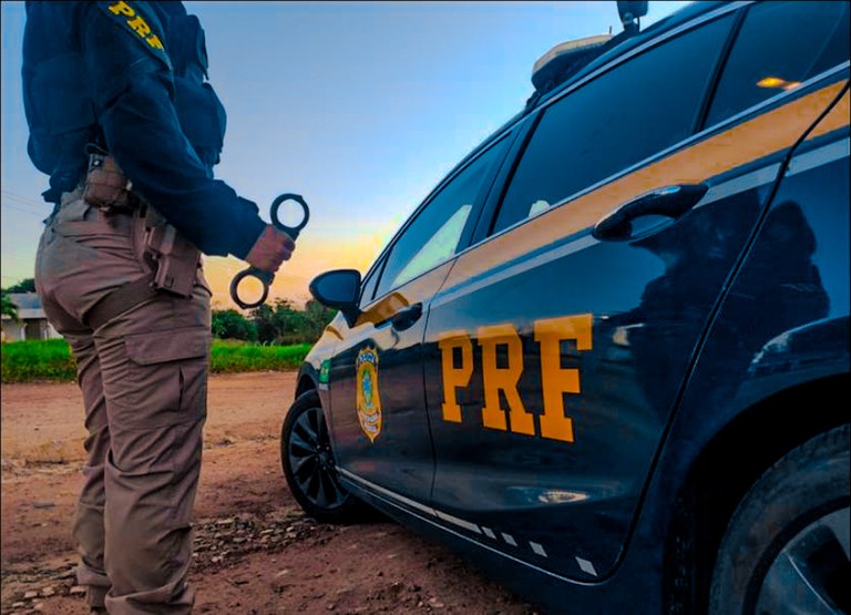 Homem é preso na BR-319 por usar identidade do sobrinho 