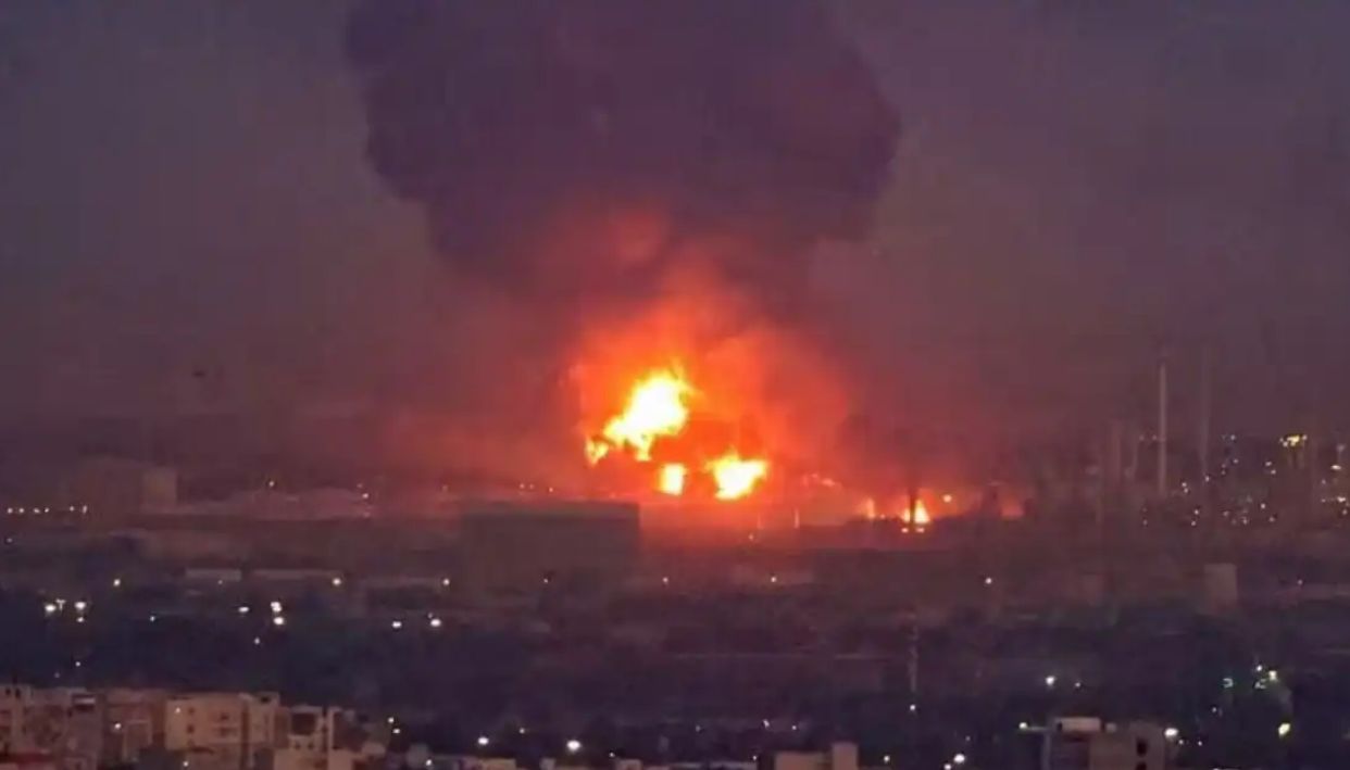 Irã lança mísseis contra Israel em resposta a ataque dos EUA