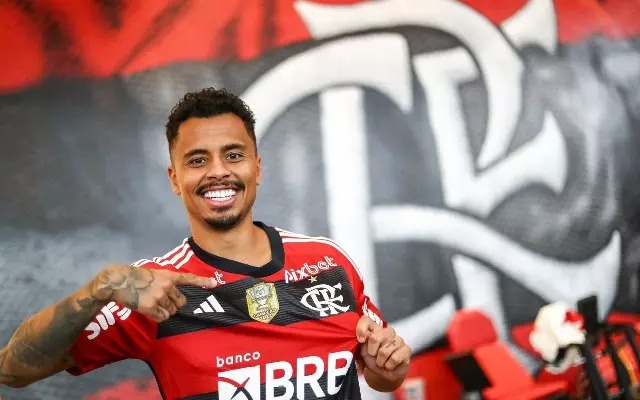 Allan chega ao Flamengo 'ansioso' e revela homenagem a Lucas Leiva