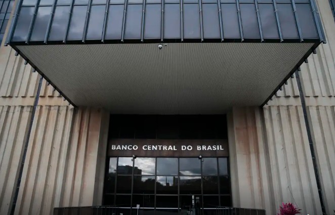 Copom inicia reunião nesta terça para definir taxa básica de juros