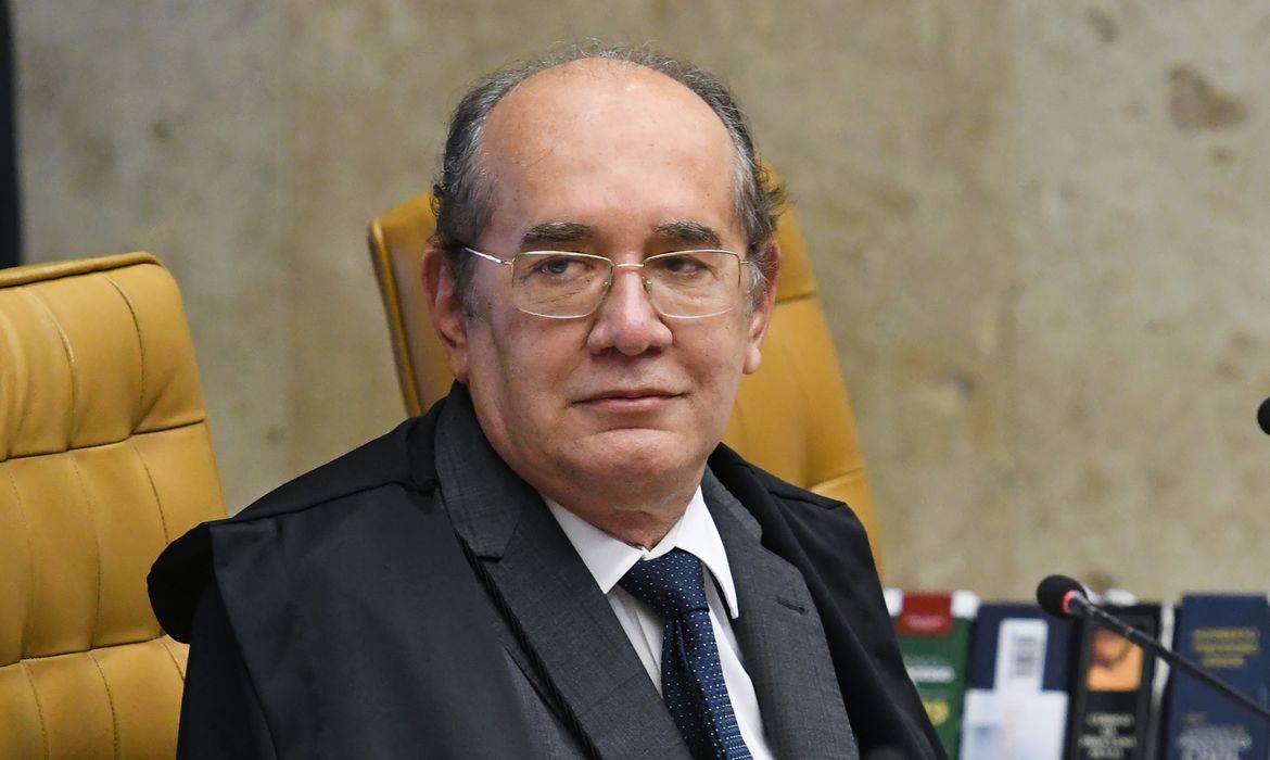 Auditor do TCU pode permanecer em silêncio na CPI, decide Gilmar Mendes