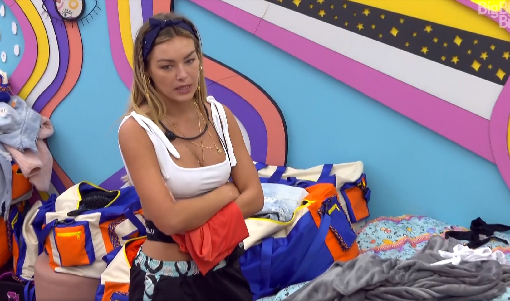 BBB 22: Bárbara não almoça, vai malhar e alimentação preocupa brothers