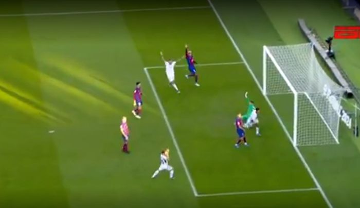 Com dois de Bellingham, Real vence o Barcelona de virada no 'El Clásico'