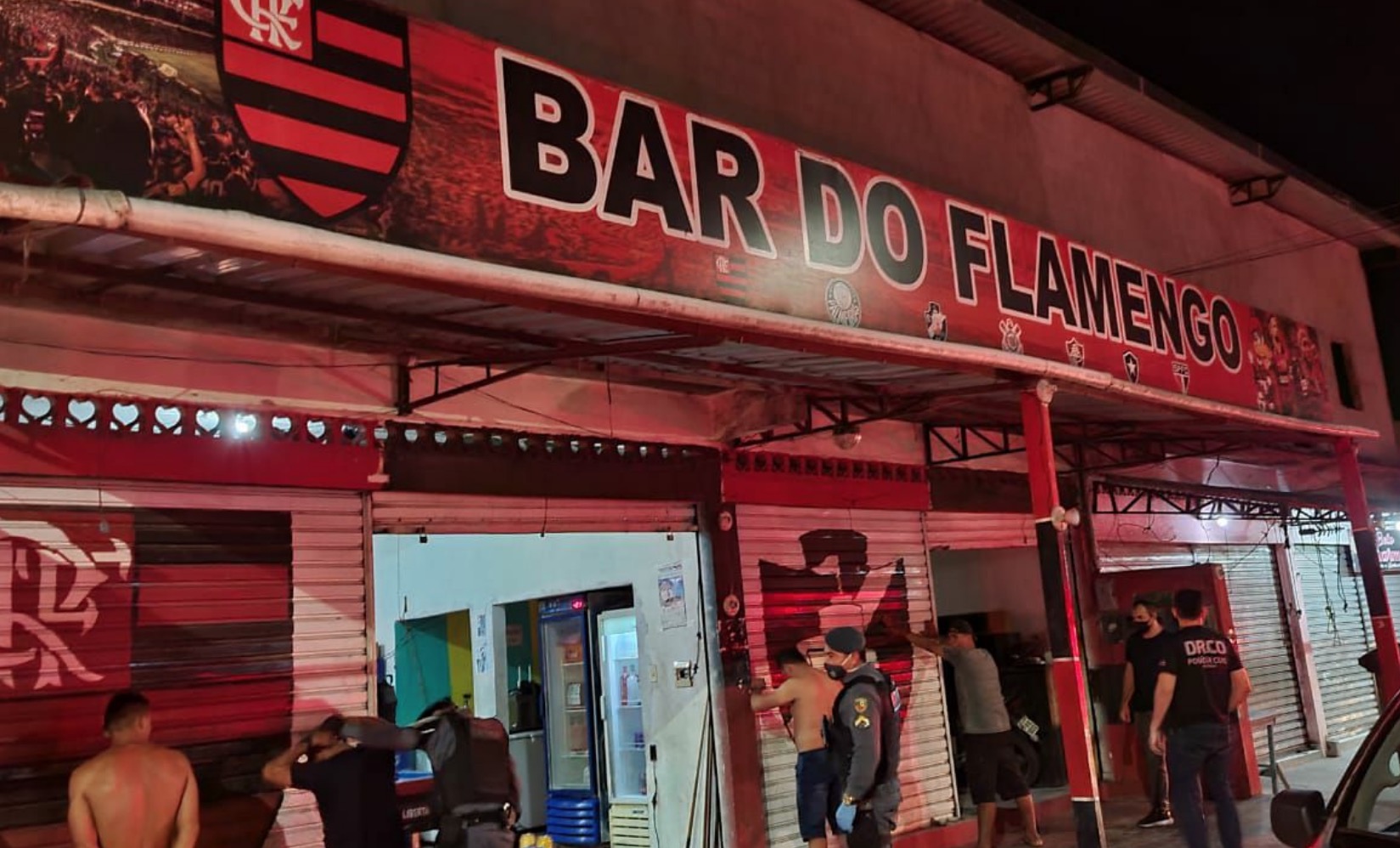 Mais de 10 bares são fechados por descumprirem decreto em Manaus 