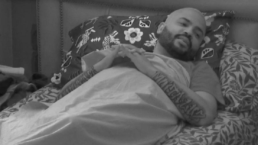 Projota desabafa sobre Karol Conká: 'fez minha caveira'