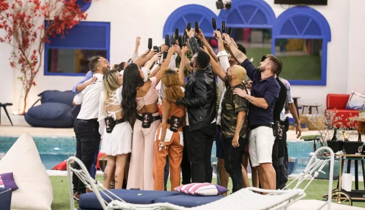 BBB21: Fotos mostram reencontro de brothers no ‘Dia 101’; veja