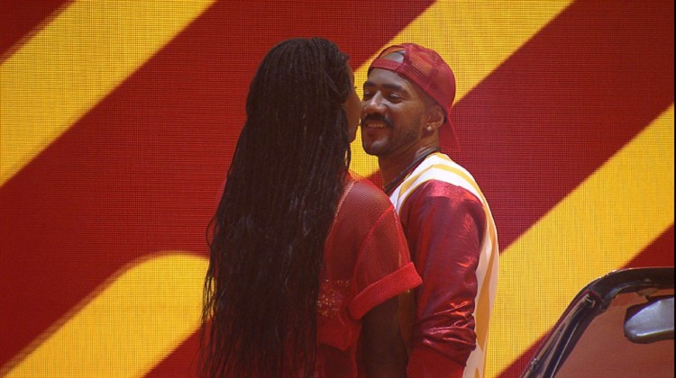 Ricardo Alface propõe 'suíte master' para Sarah no BBB23
