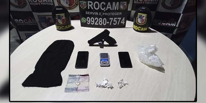 Dupla é presa com arma de brinquedo, drogas e balaclava em Manaus