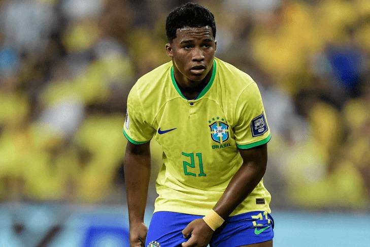 Endrick é o único brasileiro em lista com os melhores jogadores por idade