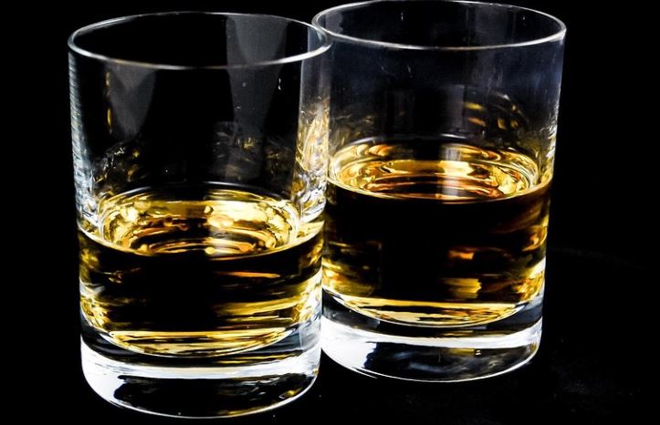 Mais de 30 pessoas morrem após consumo de bebidas adulteradas