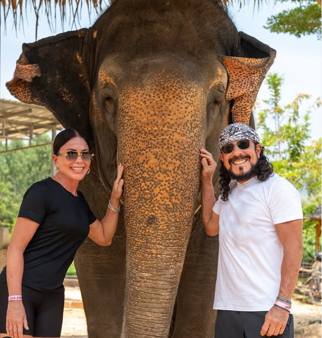De férias na Tailândia, Bell Marques tranquiliza fãs após terremoto