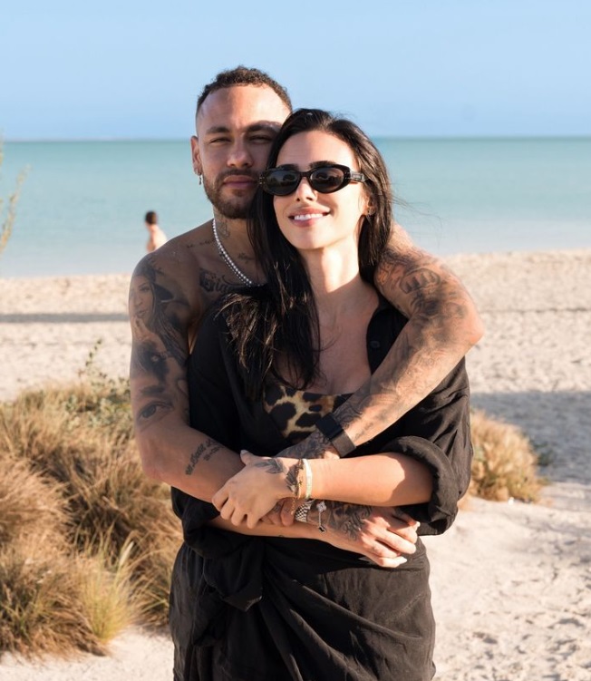 Bruna Biancardi mostra passeio romântico com Neymar e se declara