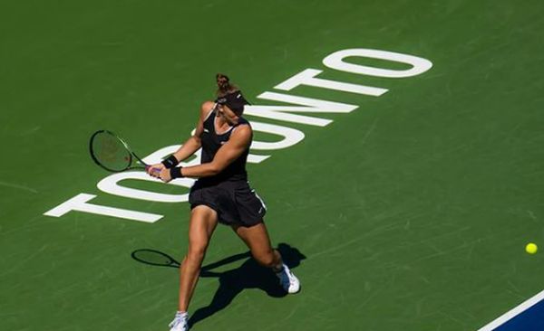Bia salva match point, vai às oitavas e escapa de favorita em Roland Garros