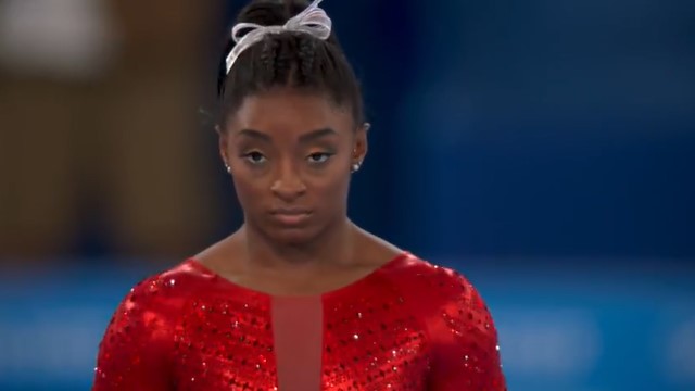 Simone Biles está fora da final por equipes das Olimpíadas