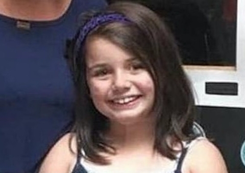 Menina morre por infestação de piolhos e pais são indiciados por homicídio