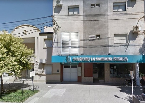 Idosa de 84 anos é salva pela filha antes de ser cremada viva