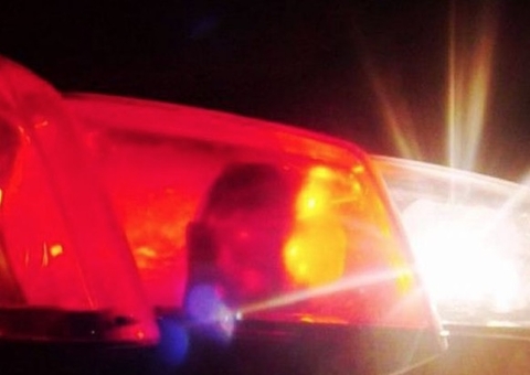 Homem é preso após quebrar cemitério para tentar ressuscitar avó