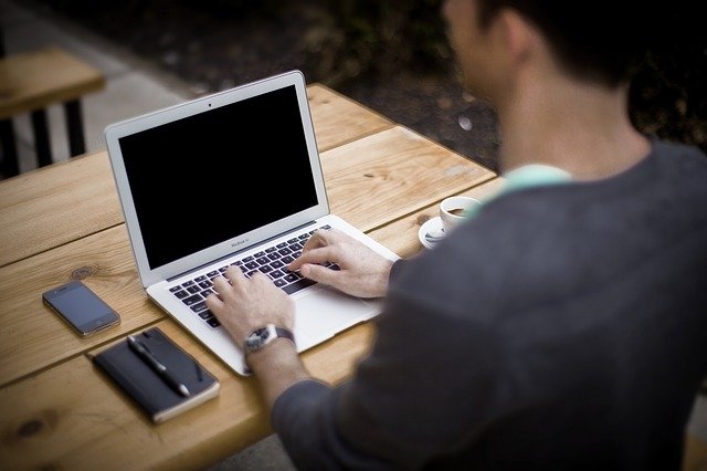 Home office não tira responsabilidade do empregador em caso de acidentes