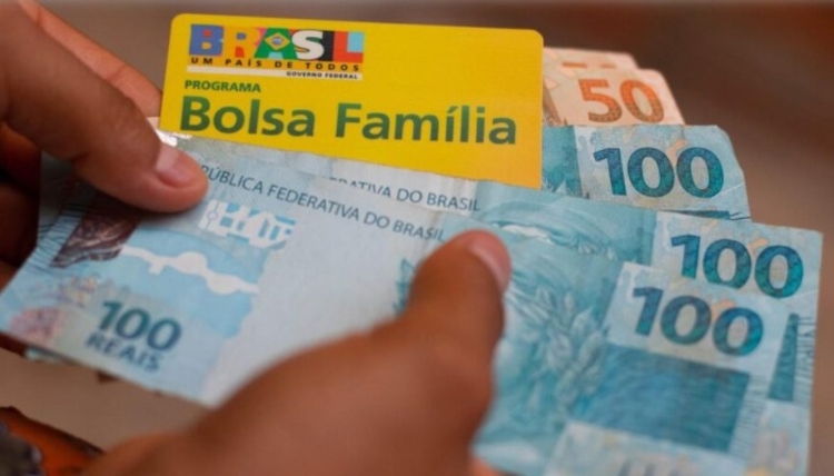Caixa paga nesta quarta Bolsa Família a beneficiários com NIS final 8