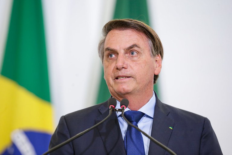 Bolsonaro virá a Manaus no dia 18, anuncia Menezes