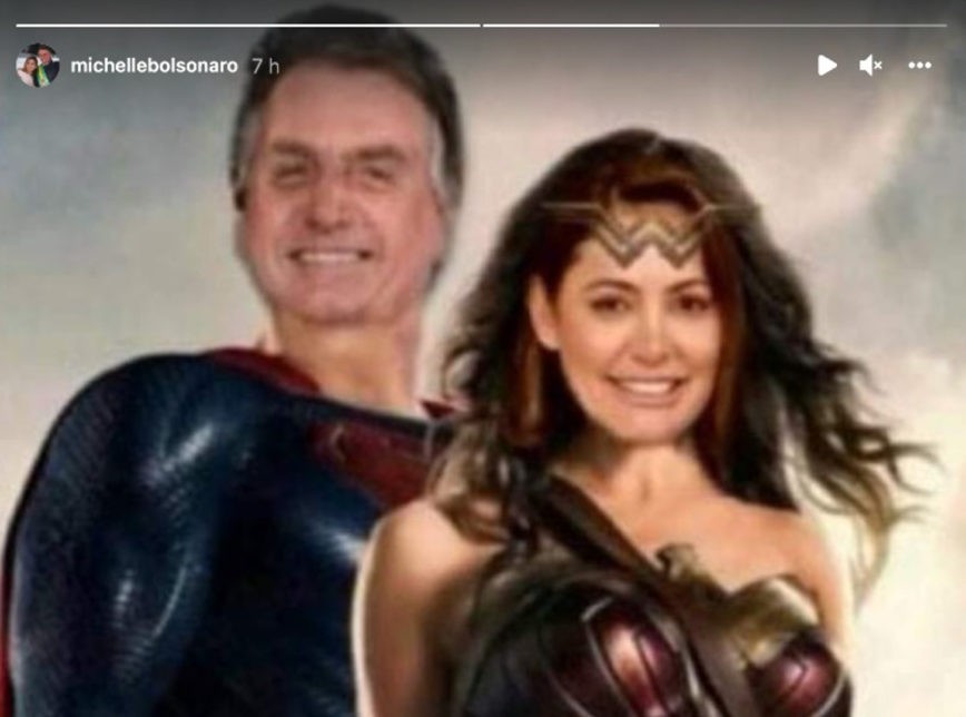 Em meio à polêmica, Michelle posta montagem de Bolsonaro como Superman 