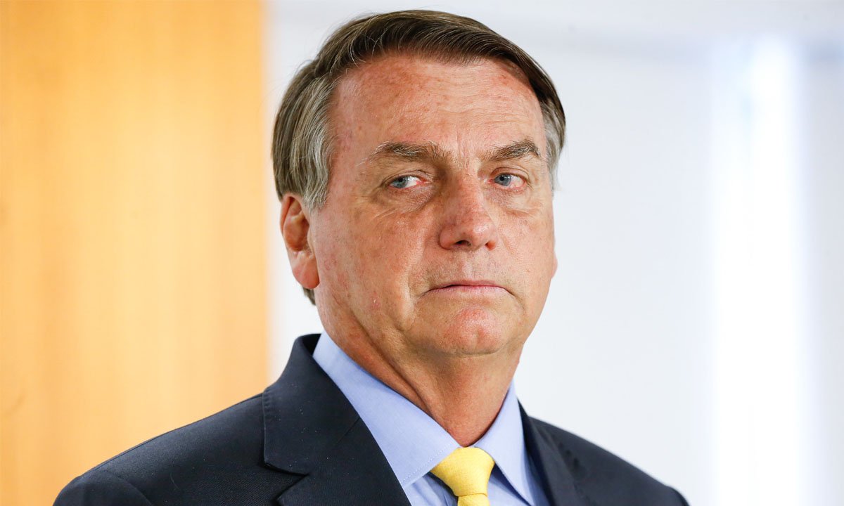 PGR pede investigação de Bolsonaro contra sistema eleitoral 