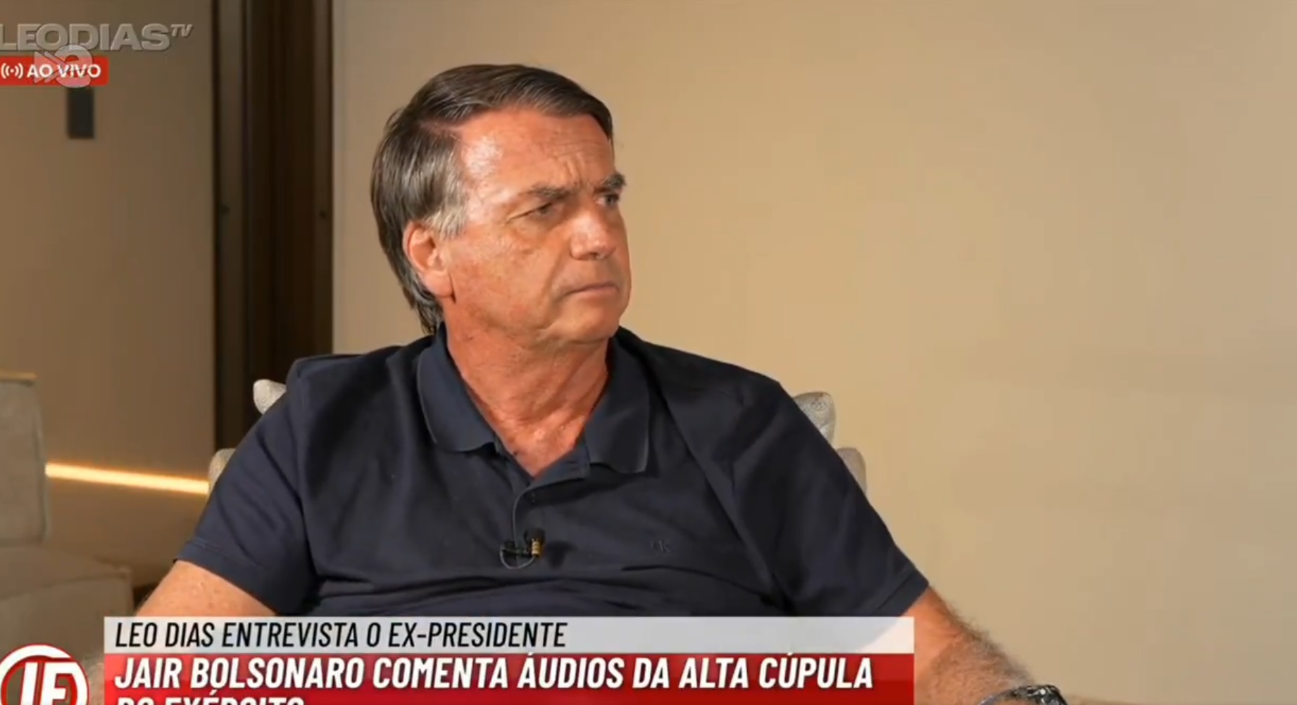 Bolsonaro diz que turma do STF é 'câmara de gás' em entrevista a Leo Dias