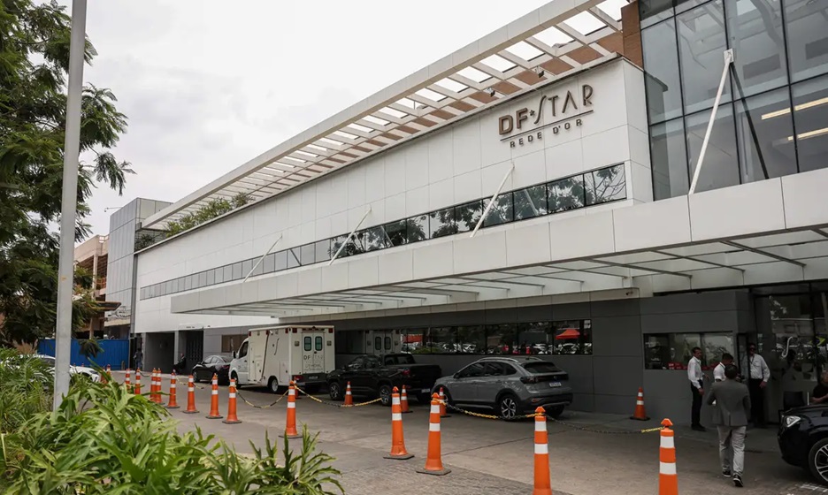 Bolsonaro recebe alta após mal-estar e diagnóstico de câncer de pele